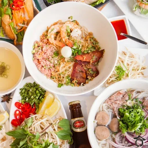 Interior of Ô MAI restaurant